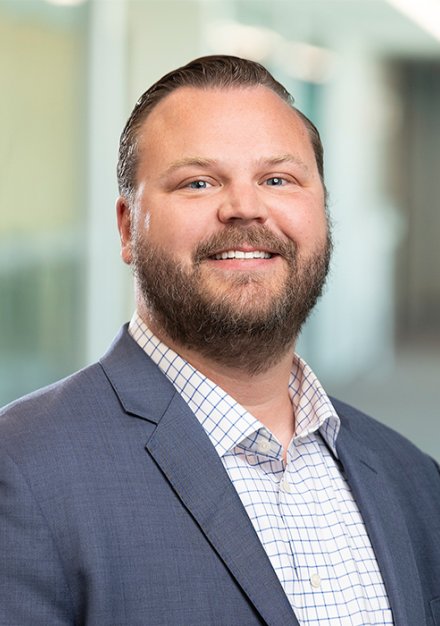 Craig J. Oliveira, CFA