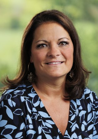 Headshot of Melissa Farrell